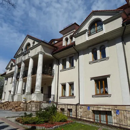 Apartament Radowid 14 w centrum z basenem-3